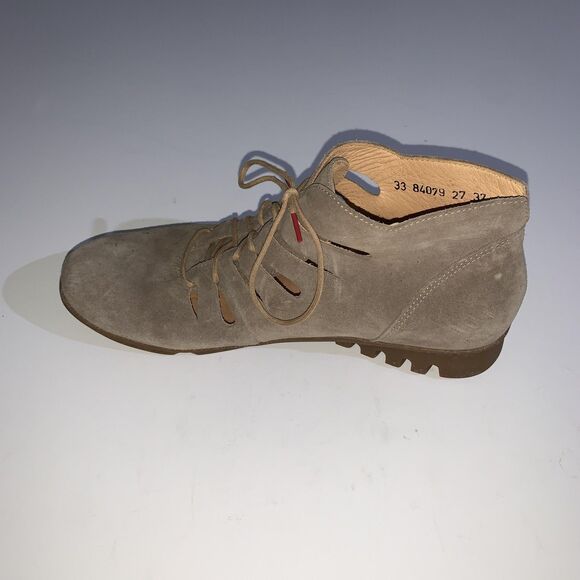 Think! Boots Womens Size EU 37 US 6.5-7 Taupe Suede Lace Up Ankle Comfort 84079 - Picture 3 of 10